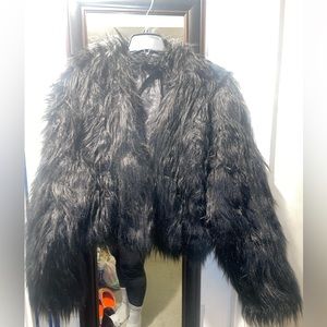 Cropped faux fur coat